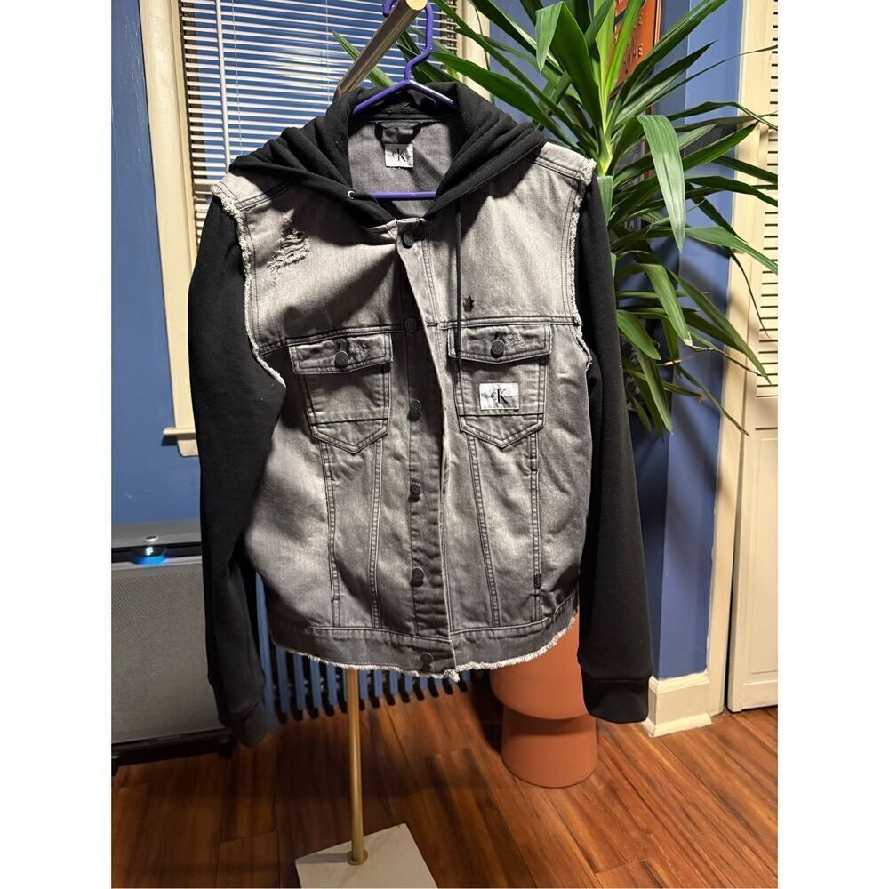 CALVIN KLIEN JEAN JACKET